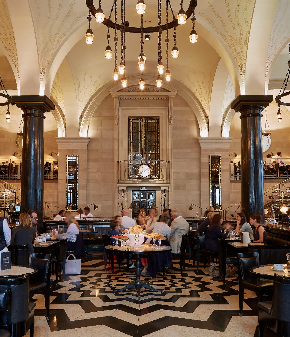 The Wolseley, photo 4
